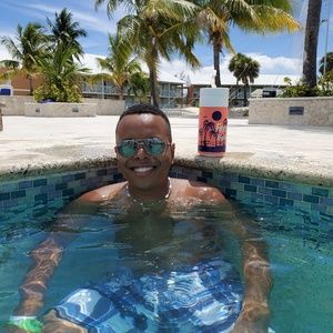 Meet your Posher, Alberto